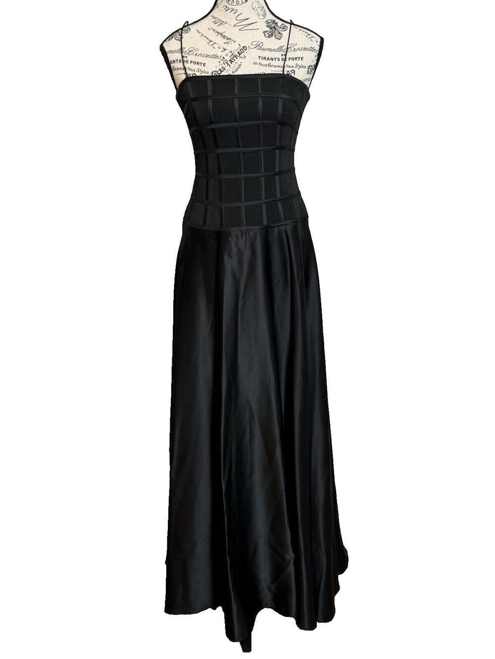 JS Collections Black Prom Gown Size 0 A Line Formal Evening Dress Elegant
